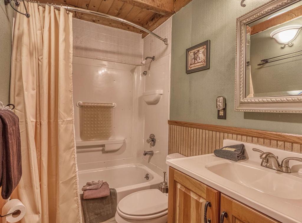 Bear End Villa Sevierville Exterior photo